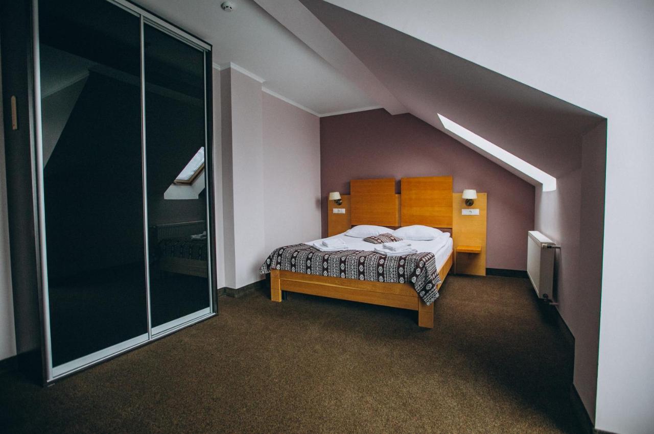 Hoch Land Hotel Yablunytsya Exterior foto