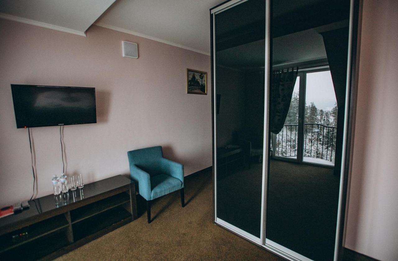 Hoch Land Hotel Yablunytsya Exterior foto