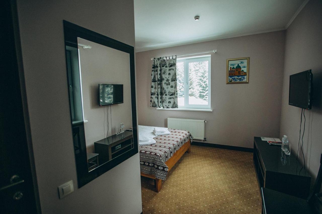 Hoch Land Hotel Yablunytsya Exterior foto