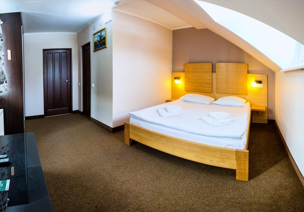 Hoch Land Hotel Yablunytsya Exterior foto